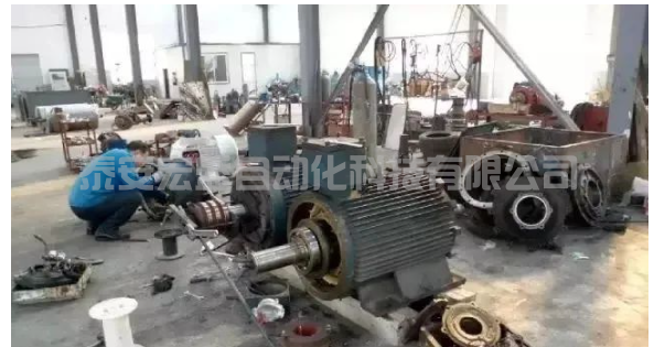 500KW電機運轉無力，查了三天的故障，被一個新電工搞定了！